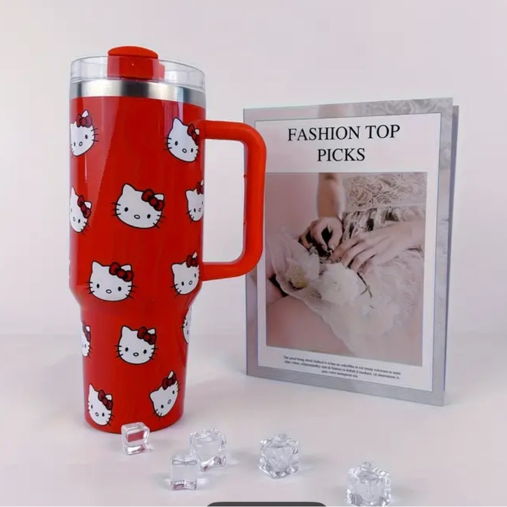 Hello Kitty Red‎ Tumbler